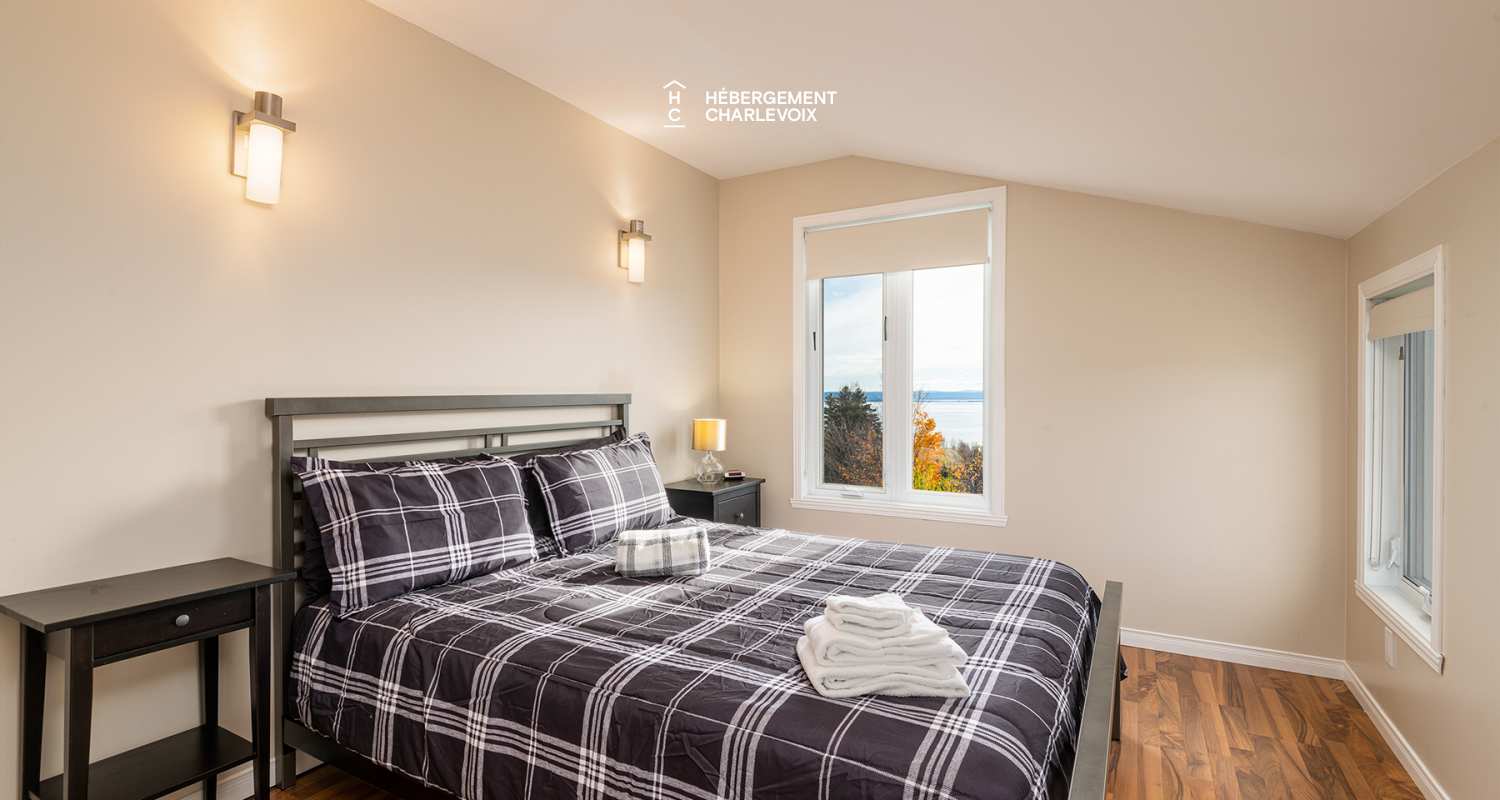 VER-1 ( haut) - Moments for relaxation in front of the stone fireplace